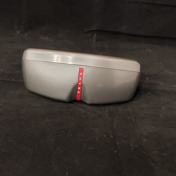 PRADA SUNGLASSES BOX WITH CLOTH & BOOK - Picture 5 of 6